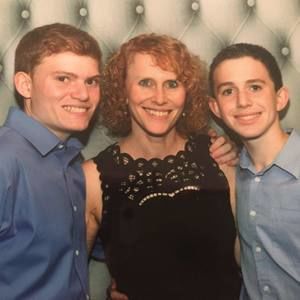 Meet your Posher, Deborah